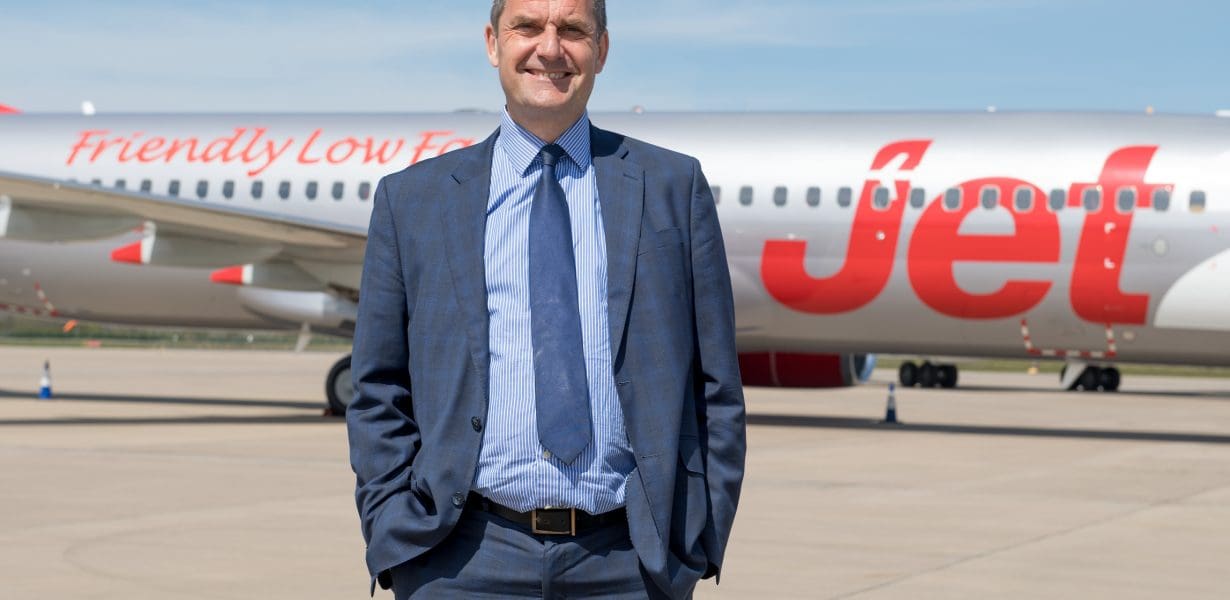 Jet2.com and Jet2holidays announce 13th UK base at London Luton Airport 1