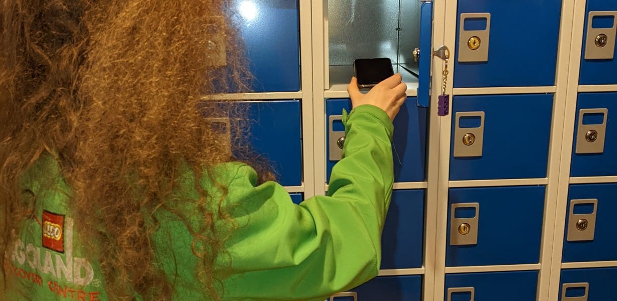 SWITCH OFF AND PLAY LEGOLAND DISCOVERY CENTRES INSTALL NEW LOCKERS TO ENCOURAGE GUESTS TO KEEP OFF THEIR PHONES 1