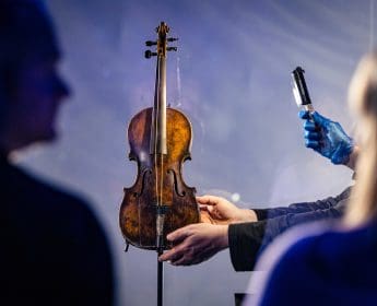 ORIGINAL ARTEFACTS FROM RMS TITANIC TO GO ON DISPLAY AT TITANIC BELFAST 7