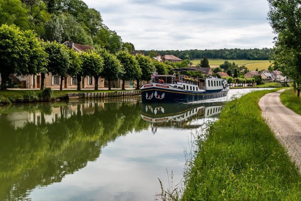 Experience the very best of France when combining the 2023 Rugby World Cup with a European Waterways’ luxury hotel barge cruise 7 Experience the very best of France when combining the 2023 Rugby World Cup with a European Waterways’ luxury hotel barge cruise 7