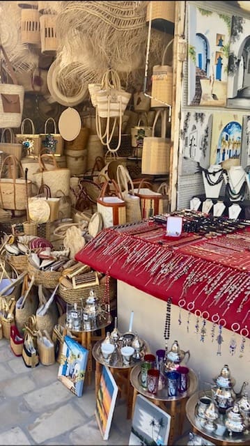 SUN, SEA, SPECTACULAR VIEWS, HISTORICAL CHARM, AND FABULOUS FOOD. TUNISIA OF COURSE 24