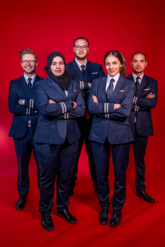 Jet2.com announces new multi-million pound programme to put 60 aspiring pilots through fully funded training 5 jet2.com pilot training