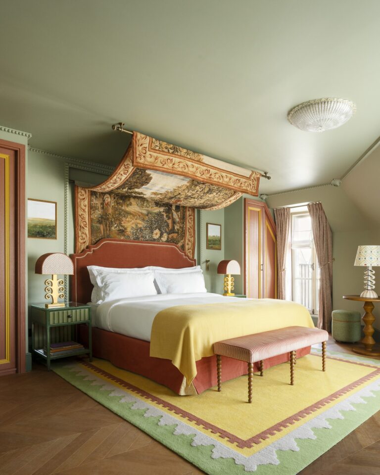 Le Grand Mazarin Announces its Latest Autumn Updates Le Grand Mazarin Announces its Latest Autumn Updates