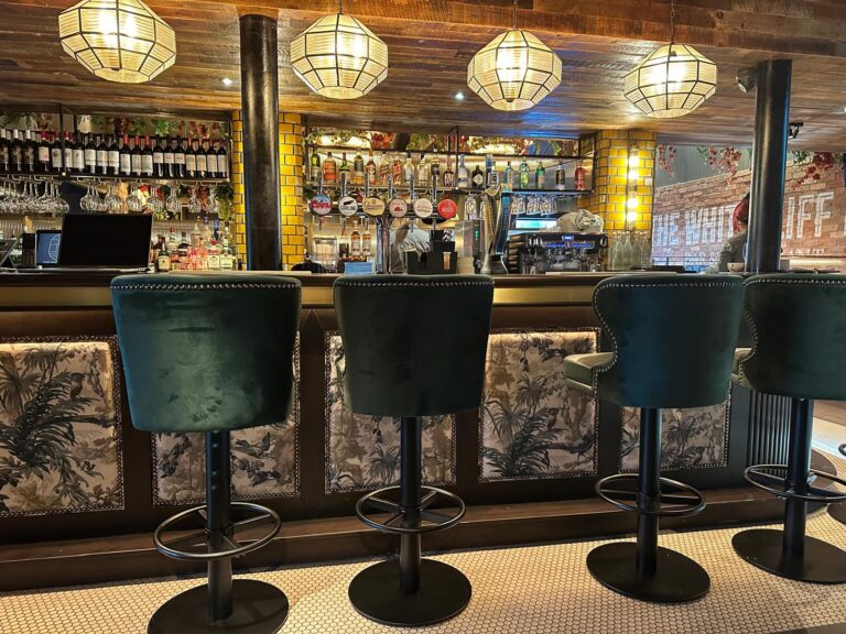 A Hidden Gem in Whitehead – The Whitecliff Inn