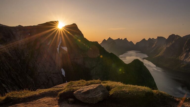 Travel expert reveals 6 natural wonders of Europe to visit this Autumn